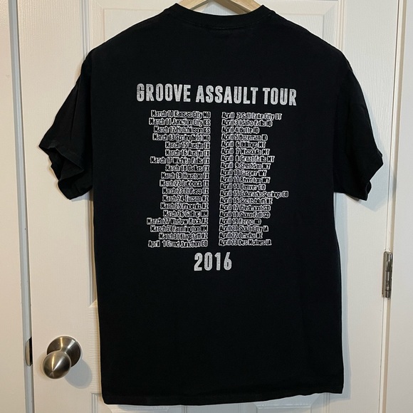 Gildan b&w Ektomorf ‘Groove Assault Tour 2016’ graphic band tee unisex sz L - Picture 6 of 7